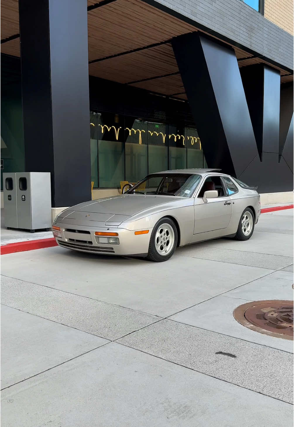 944 Turbo  -Zermatt Silver over Burgundy -2.5L Turbocharged Inline 4 -5 Speed Manual Transaxle -One owner since 1997 This is one of the most mint 944 Turbos you can find on the current market. Inquire today by sending us a DM or click the link in our bio for more information! #Porsche #944 #turbo #porsche944 #classic #vintage #carswithoutlimits #Carlifestyle #carsdaily #luxury #art #explore 