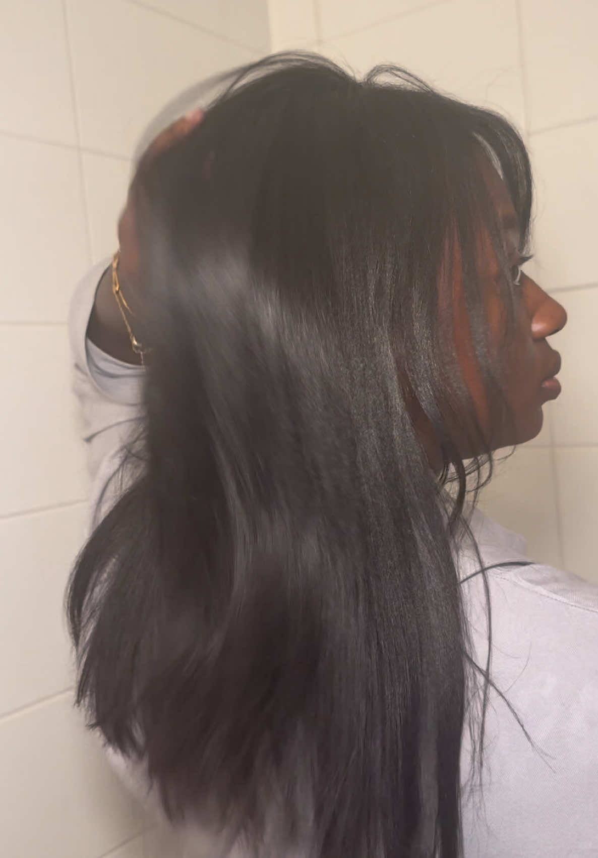 Wash Day + Coupe des pointes  Pré shampooing - Elasticizer @Philip Kingsley  Shampooing hydratant @Kaeli’s Cosmetics  Masque moisture fusion @Mizani  #pourtoi #fyp #haircare #philipkingsley #washday #relaxedhair #mizani #cheveuxdefrisés 