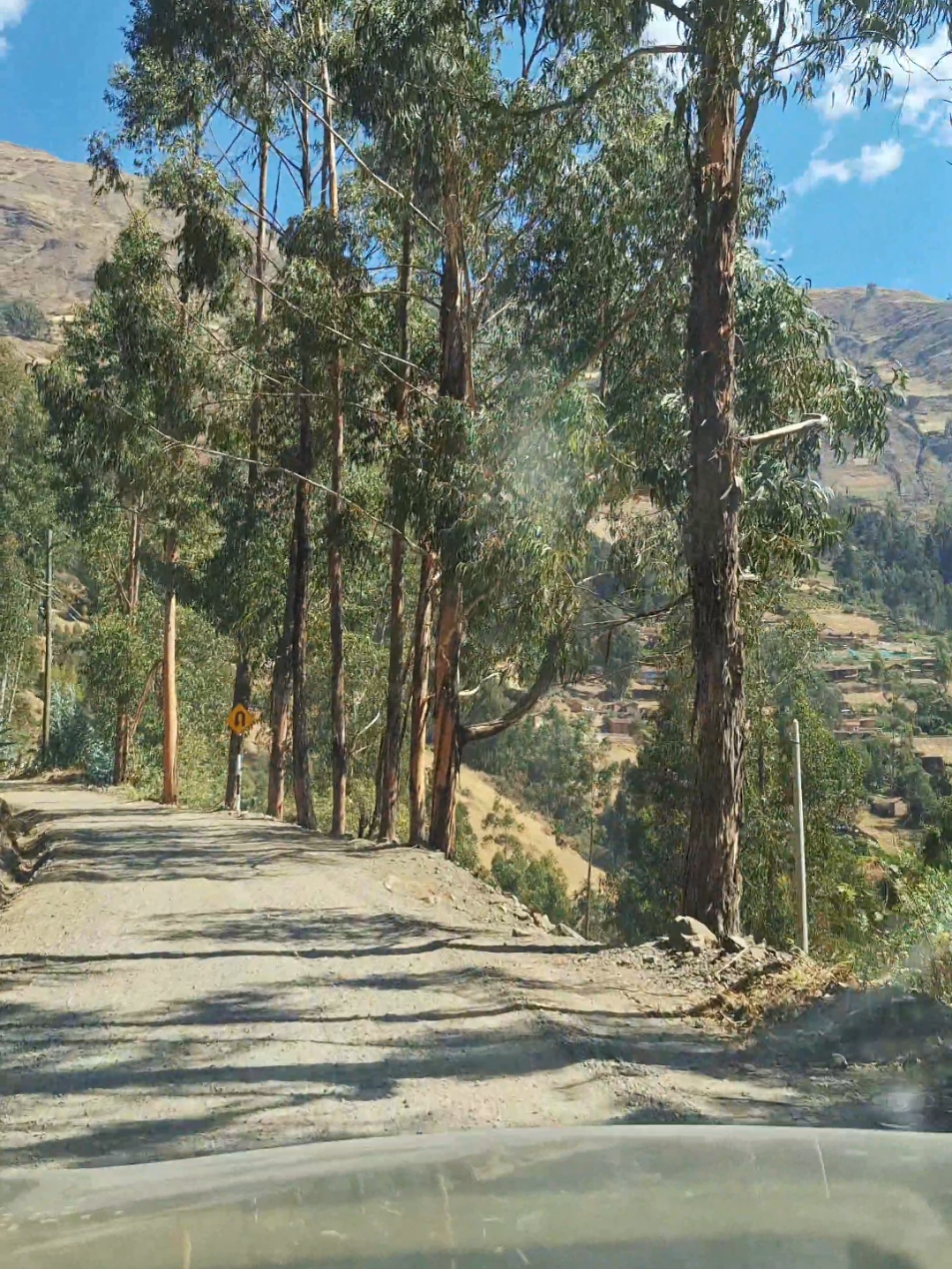 #porlasrutasdelperu🇵🇪 #ancash #lucma #callejondeconchucos #peruprofundo #manejando #toyotahilux #musicaperuana #grupoalegria #grupoalegriaoficial #augustobernardillo  Recorriendo el Peru con la buena musica del Grupo Alegría 🎶😎🌞💪🫡✔️