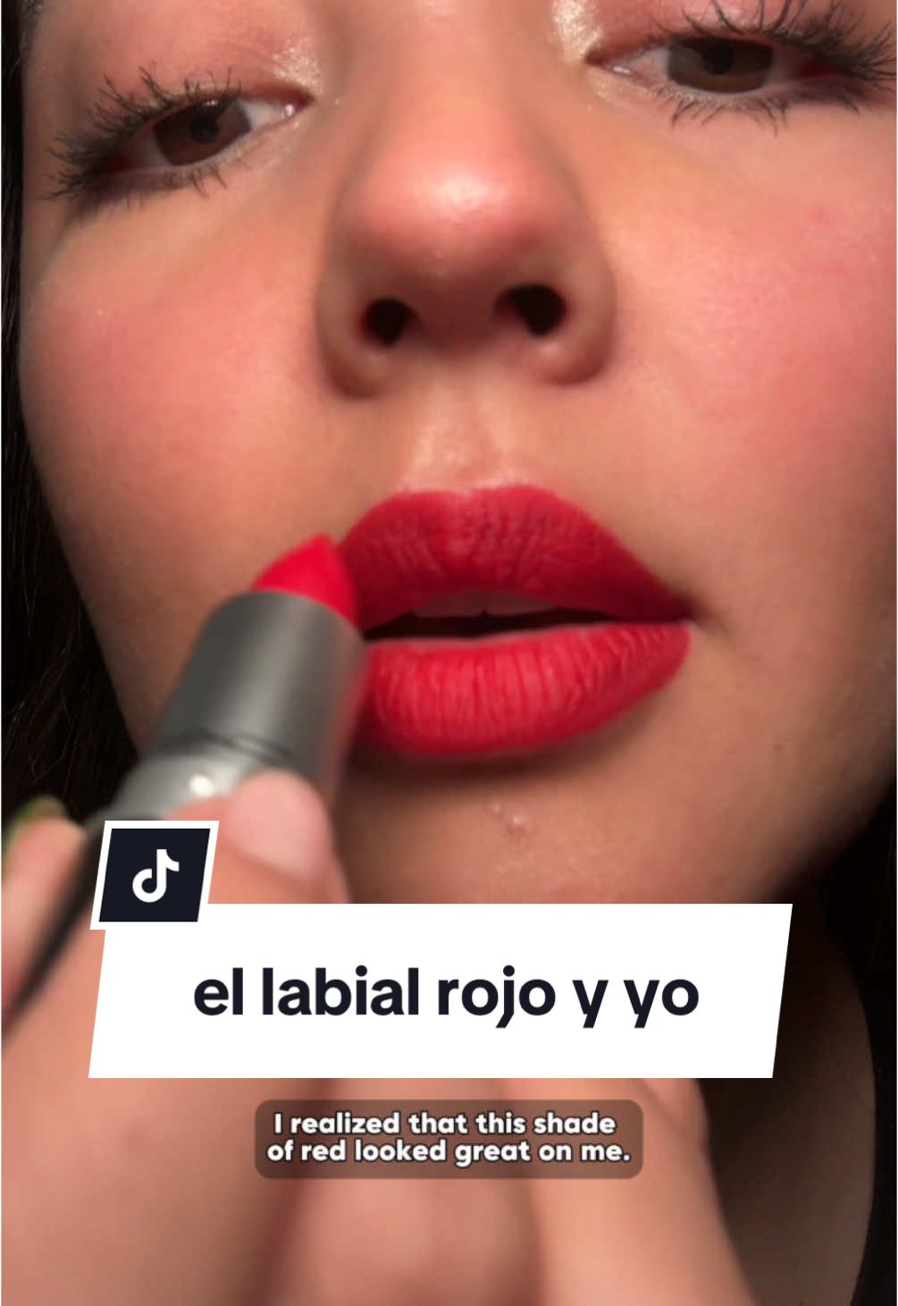 💄 707 ruby woo @maccosmetics  ¿cómo es su relación con el labial rojo?  #vivirencanada #maquillaje #redlipstick #makeup #lipstick 