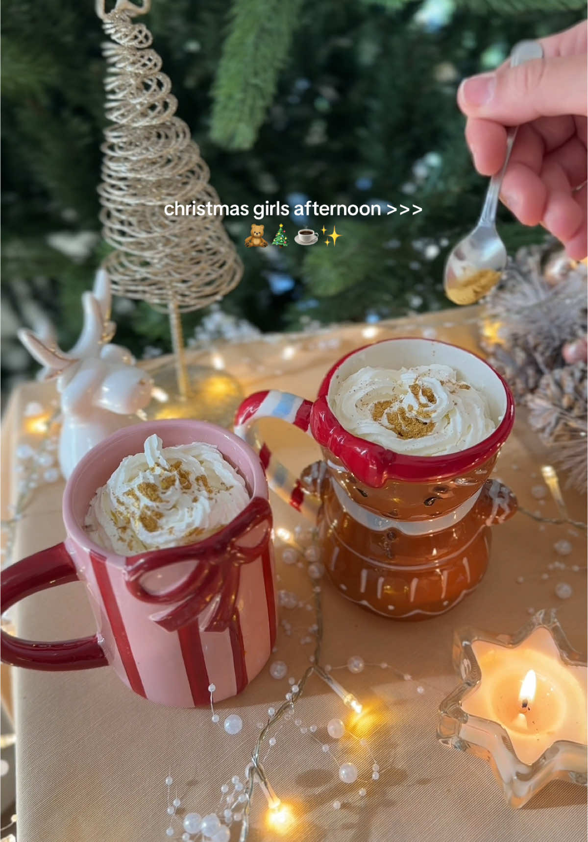 christmas girlies forever 🫶🏽🎄✨ #girls #girly #girlythings #girlsnight #girlyaesthetic #christmas #xmas #christmasmug #winter #coffee #fyp 