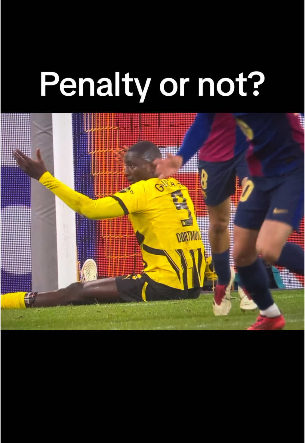 Penalty or not?☝️ #barcelona #barca #barcelonafc #championsleague #cl #dortmund #dortmundwall #borussia #borussiadortmund #yellowwall #signalidunapark #westfalenstadion #penalty #lamineyamal #pedri #paucubarsi #gavi #hansiflick #bvb #bvb09 #fyp 