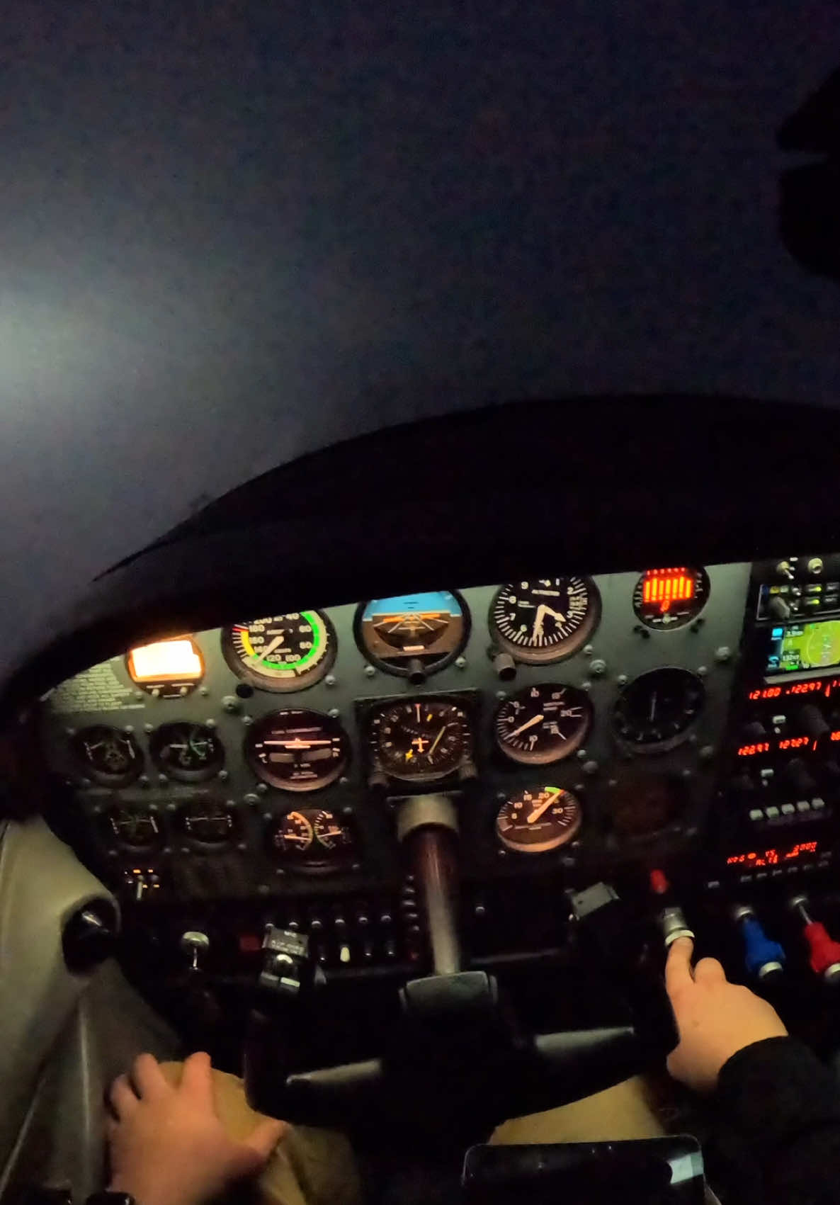 Sometimes it’s easier to let the autopilot do all of the work 😎🌧️🛩️ #cessna182 #cessna182skylane #cessna #nightflight #rainyday #avgeek #autopilot #pilotlife #sportys 