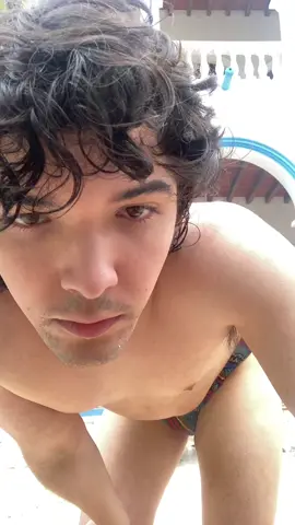 Shakin it pool side