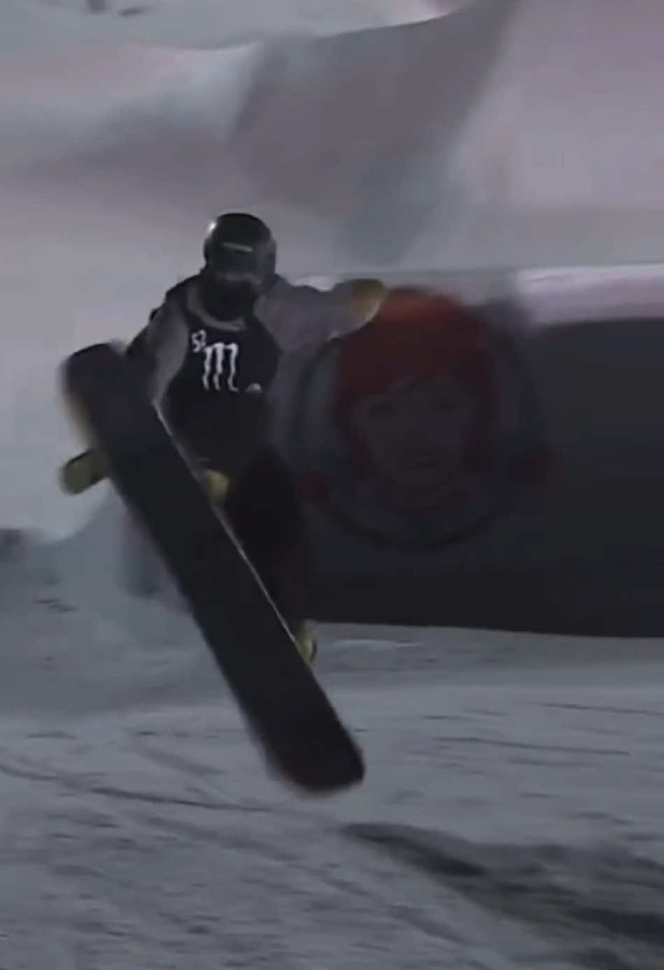 YESSIR!! 🏂🔥🏴‍☠️ VID: @Reed💫  #StillInThePaint #KOTMS #Snowboarding 