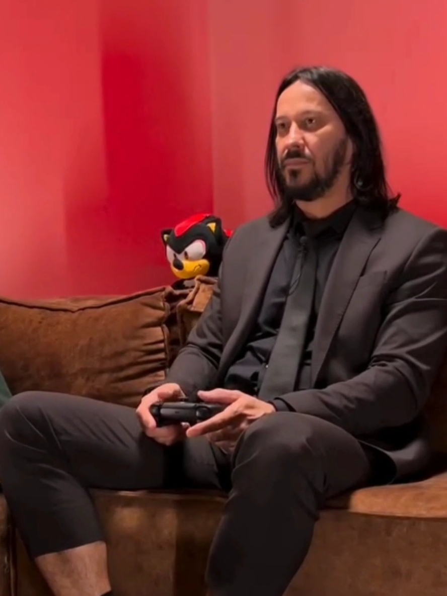 Sonic3 Shadow - Marcos Jeeves making off. #keanureeves  #marcosjeeves  #sonic #sp 