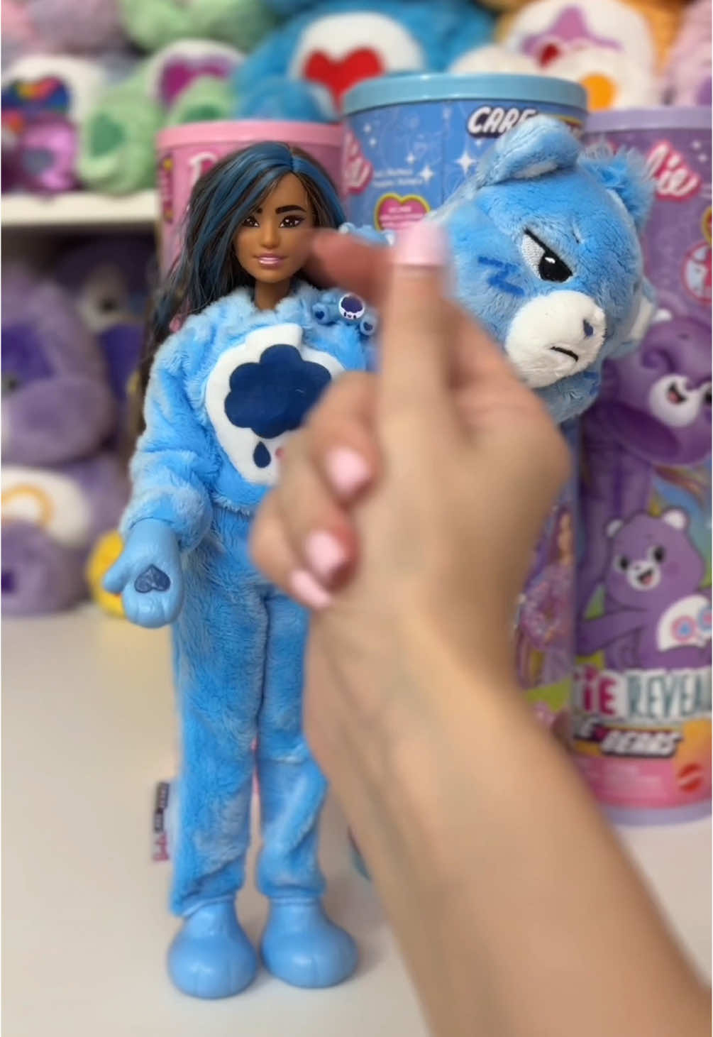 With 10 surprises in 1 package, @barbie Cutie Reveal Care Bears dolls deliver the cutest unboxing experience with plush friends, fashions and transforming fun! 🧸💖🌈 #carebears #barbie #barbiecutiereveal