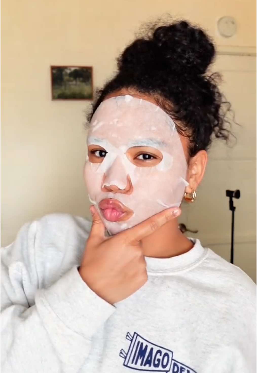 Here's why Korean #sheetmasks are better for your skin! ✨💓 #koreanskincare #skintips #kpop 