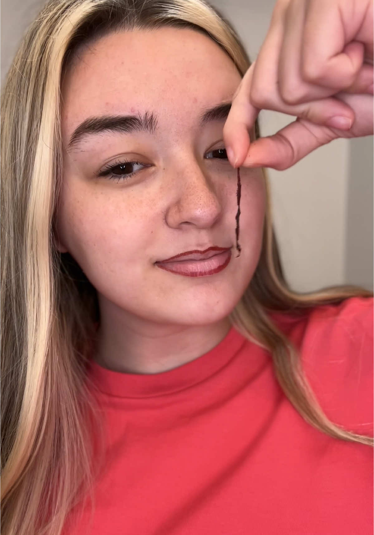 trying the viral peel off lip liner!! #lipliner #lipstain #lipcombo #viralmakeup 