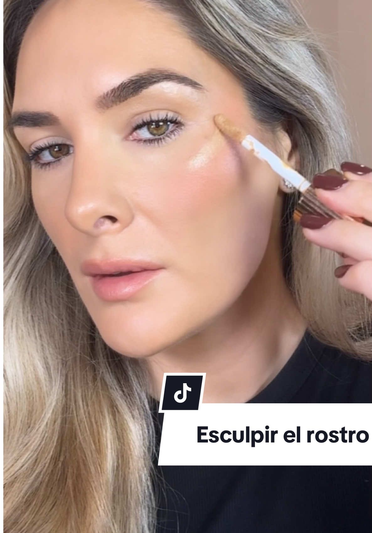 Te enseño la técnica para aplicar contorno, colorete e iluminador en textura crema y de forma ¡súper sencilla! #contouring #creamblush #liquidblush #flawlessfilter #highlighter #makeuptips #easymakeuptutorial #makeuphacks 