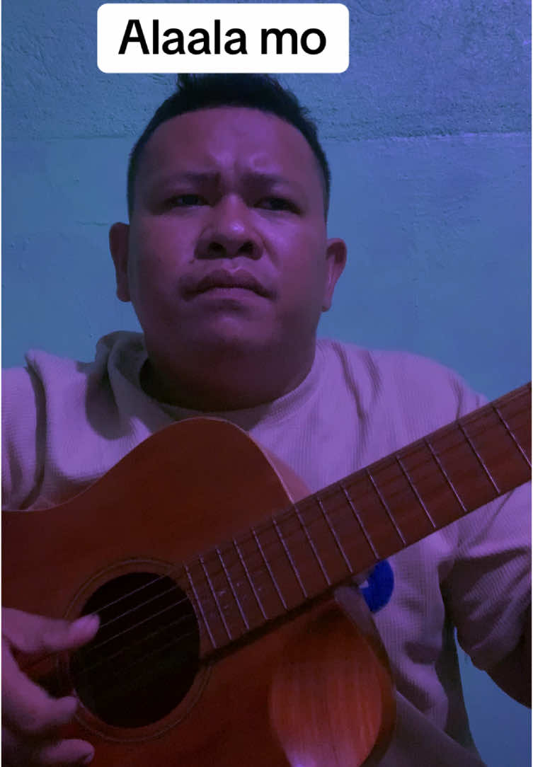 Alaala mo #musiciansoftiktok #musiciansoftiktok #guitar #guitartiktok #acoustic #guitarist #guitarcover 