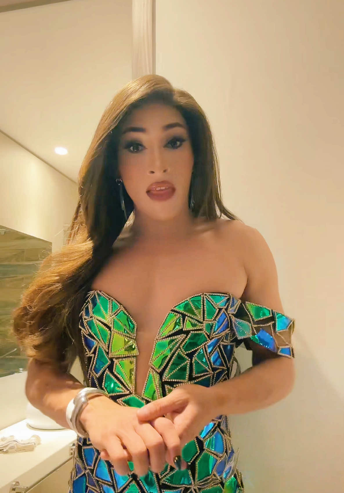 Mirese usted y mireme a mi 🤣💅