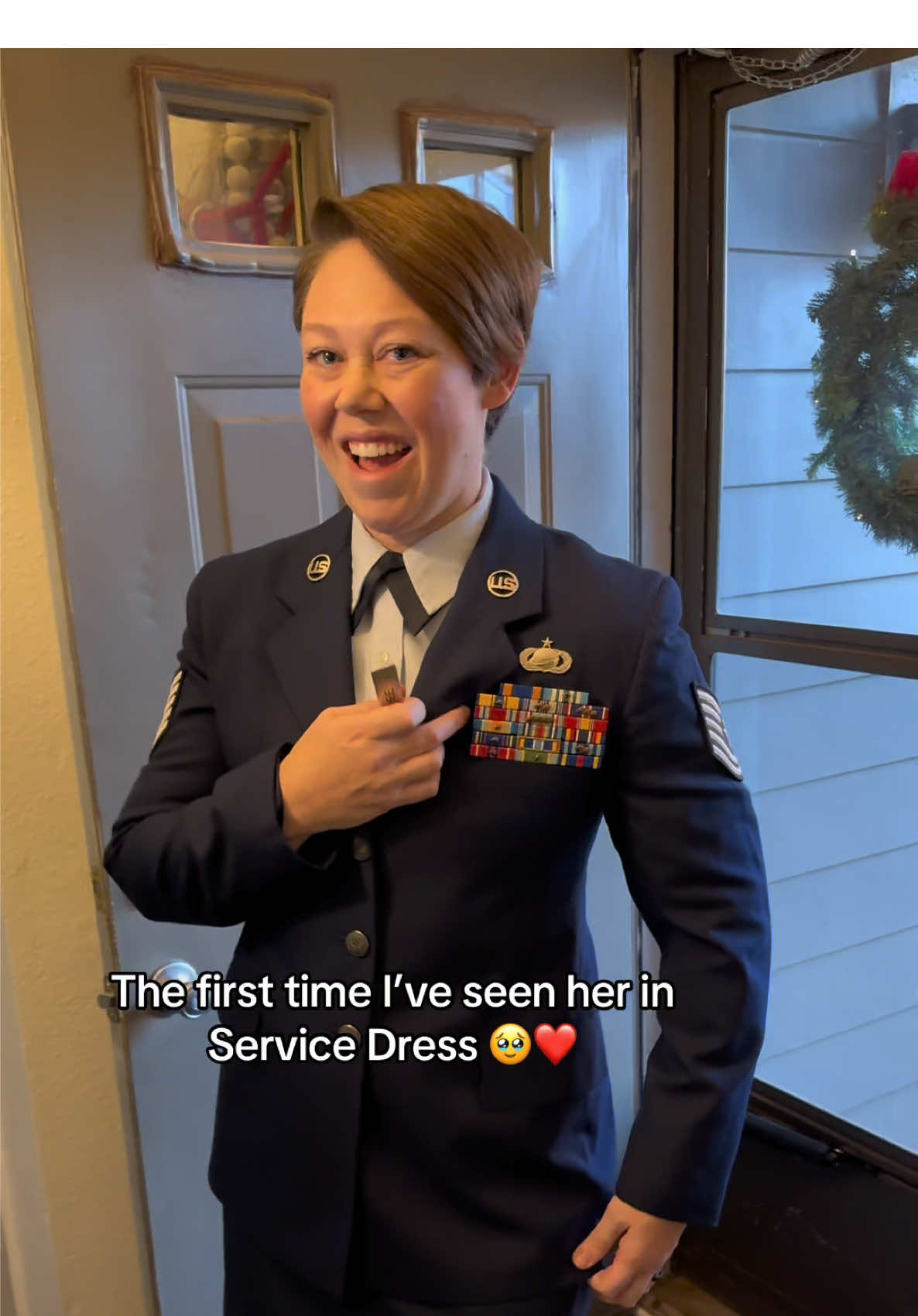 Show my wife some love y’all 🥹❤️! She inspires not only myself but SO many others and she doesn’t even know it! Y’all typically see her goofy fun side on TikTok… don’t let it fool you! She’s a force to be wreckon with!  #couplegoals #couples #husbandandwifegoals #airforce #miltok #militarylife #militarytiktok #military 