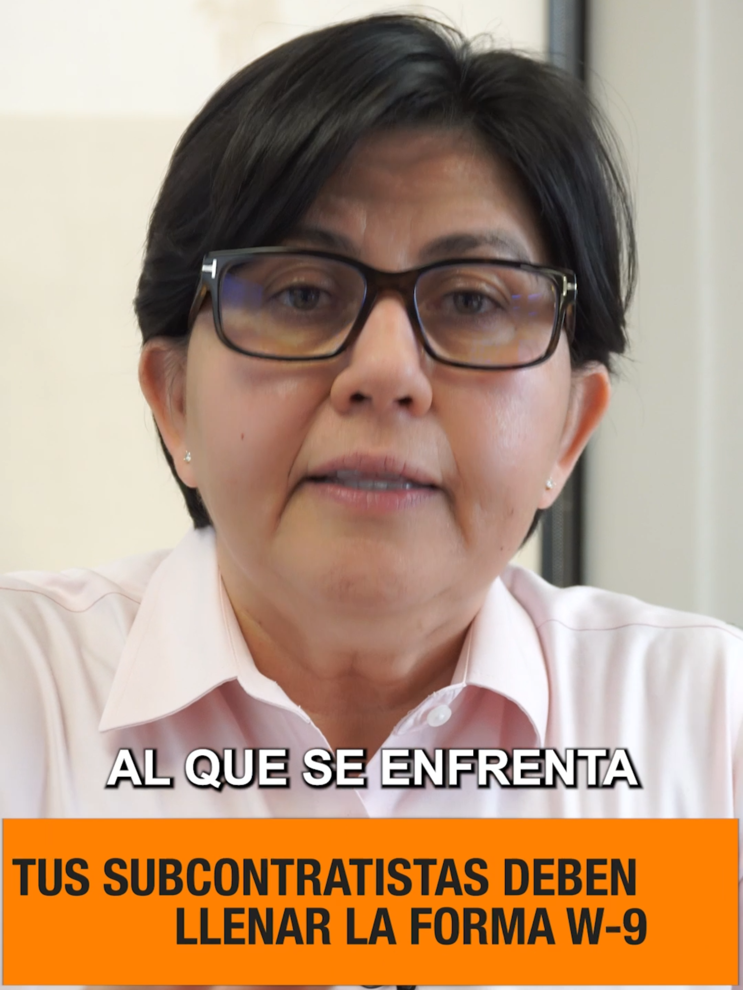 Tus subcontratistas deben llenar la forma W-9 #business #california #negocios #construction #painting #roofing #roofingexperts #businessowner #entrepreneur #latinosenusa #w9 #cleantok #cleaningtiktok #tipsparaempresarios #llc #irs #taxes #corporation