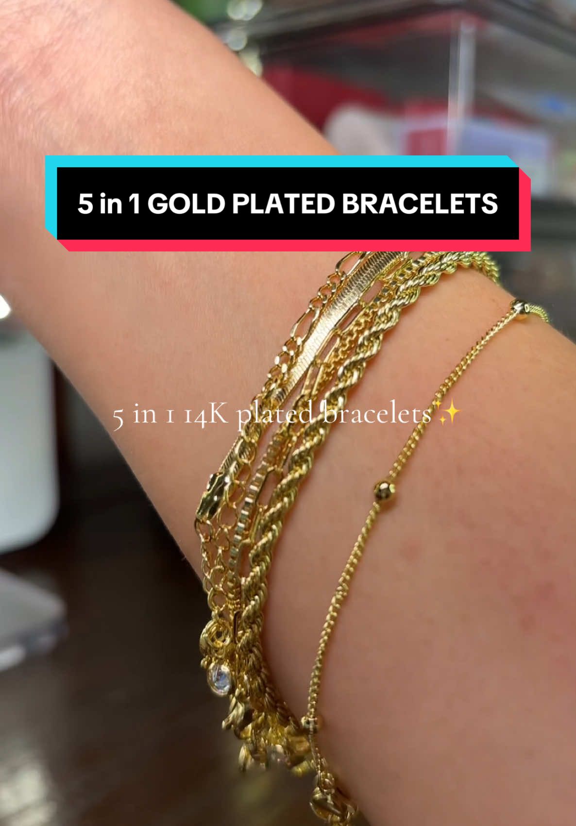 ✨✨✨ #jewelry #bracelets #gold #tiktokshopholidaydeals #holidayhaul #giftsforher 