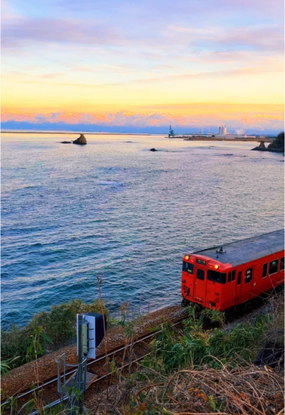 Takaoka (Toyama) / 高岡 富山県高岡市　素敵な場所でした🥰 #japan #japantravel #toyama #富山 #北陸 #高岡 #雨晴 #高岡大仏 