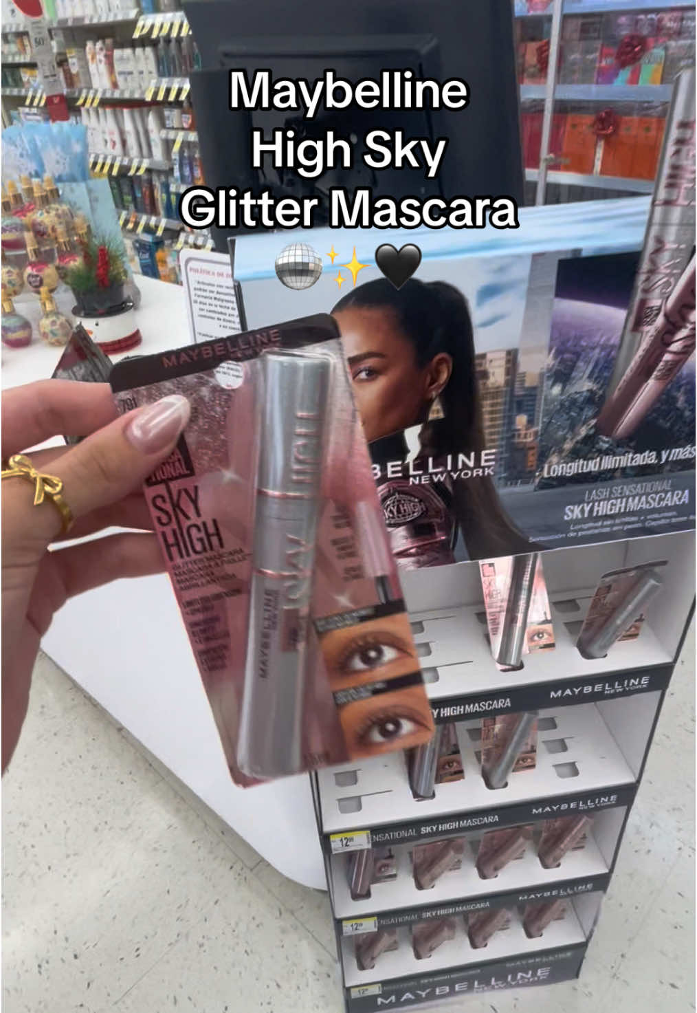 🪩✨🖤@Walgreens @Maybelline NY @magnet 🧲 #fyp #puertorico #maybelline #makeup #glitter #mascara #eyelashes #Love #christmas 