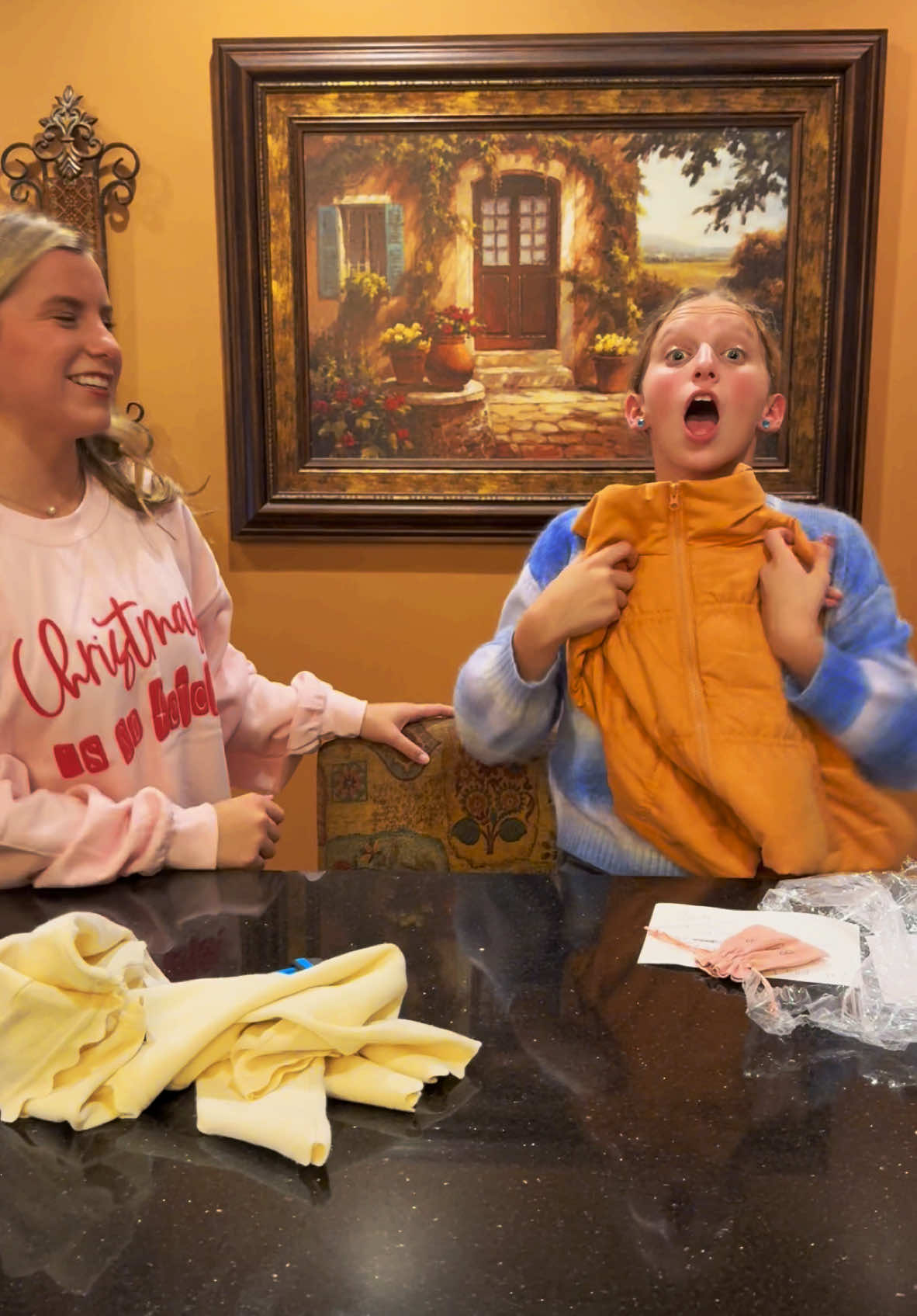 Thank you so much @Barn Door Boutique TN!!! Y’all couldn’t have made Ella happier!!!❤️❤️❤️🥰🥰 #fyp #foryou #foryoupage #viral #blowthisup #garnerfarms #Lifestyle #garnerboys #garnergirls #farmers #christmas 
