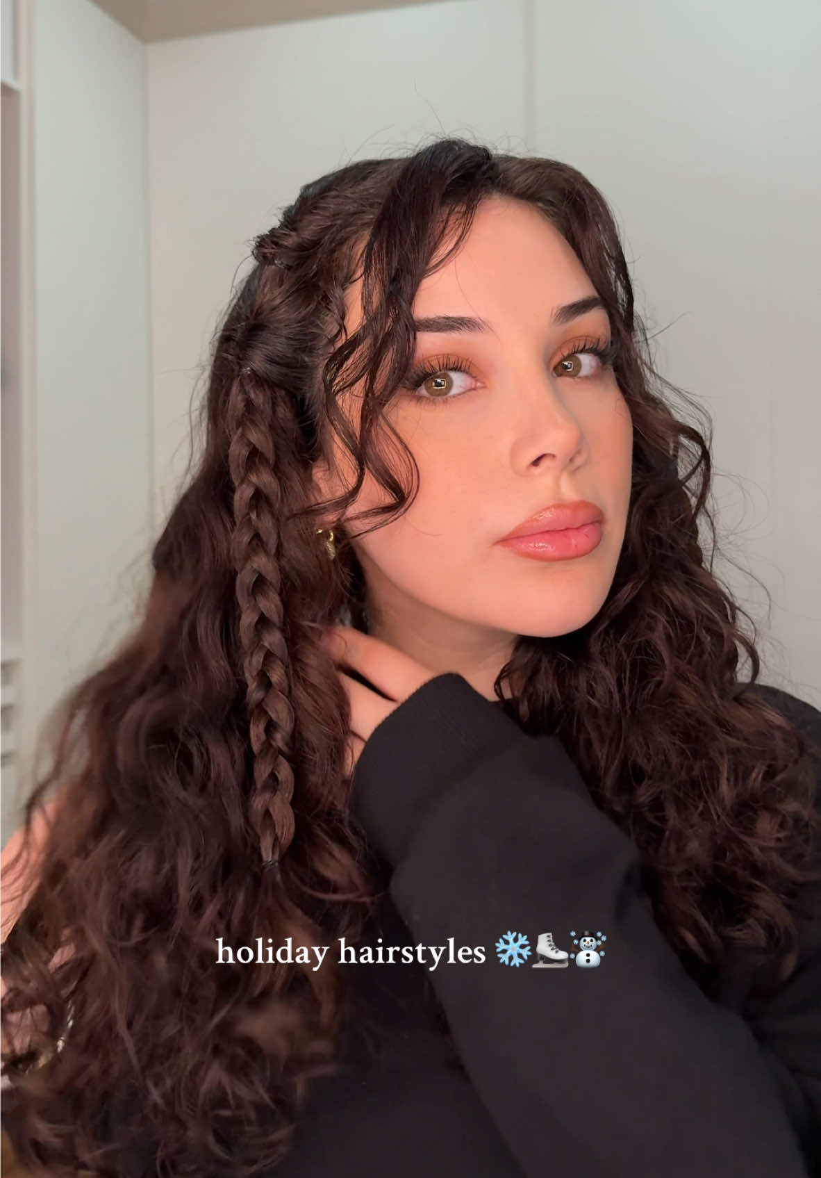 with or without the bow? 🤍 #hairstyle #hairstyletutorial #curlyhairstyles #braidstyles #hairtok 