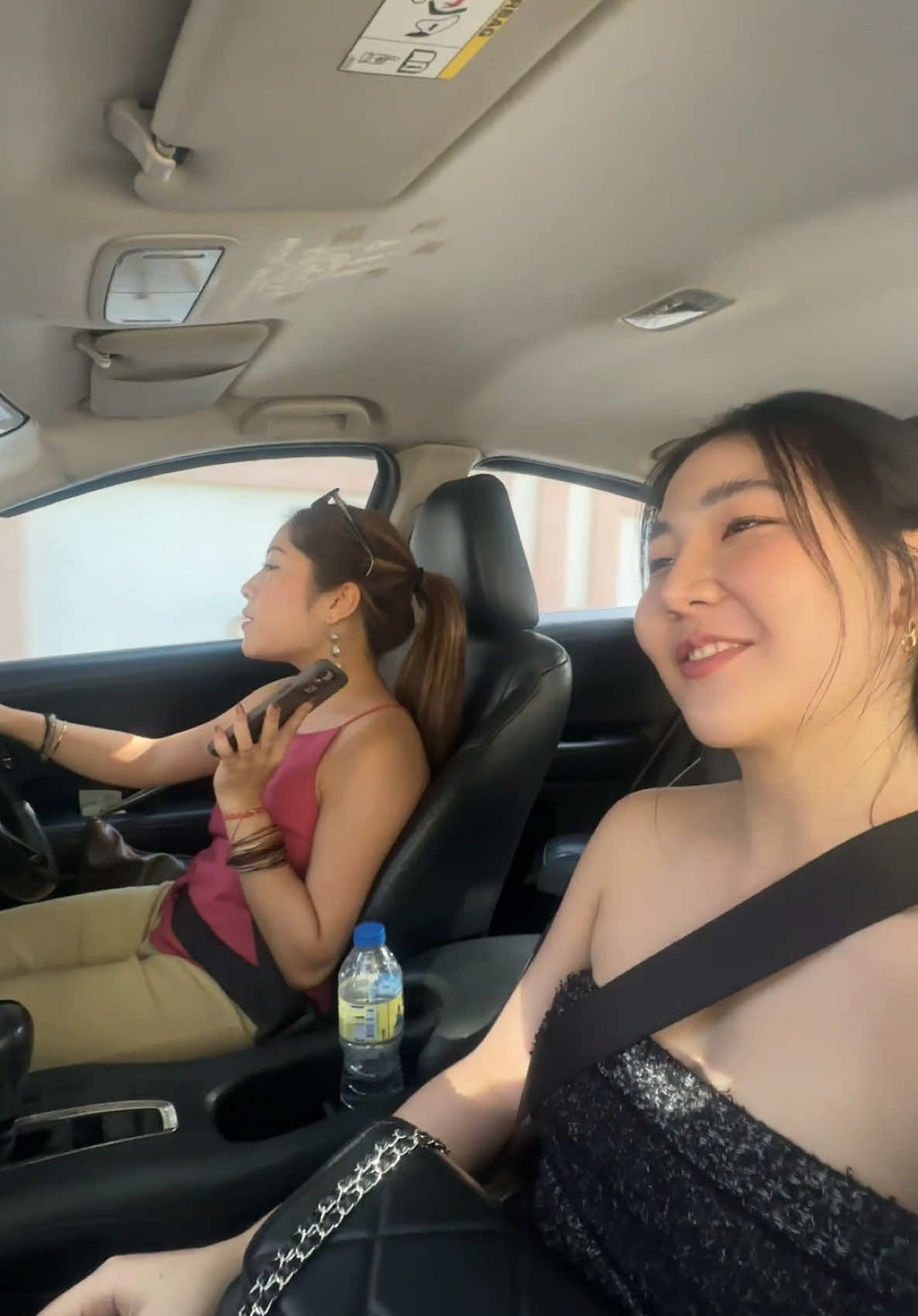 vlog with @angie d. 💁🏻‍♀️✨ #Vlog #Lifestyle #OOTD #fyp 