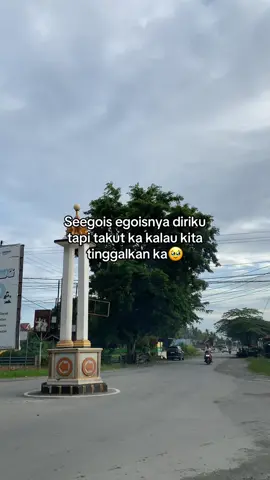 Yaa☺️#fypシ゚#fyp#viral#xybca#beranda#4upage#4u#moots?#foryoupage#viralvideo#viraltiktok#trending#tiktok#galau#bugis#katakata#capcut#sadstory#storywa 