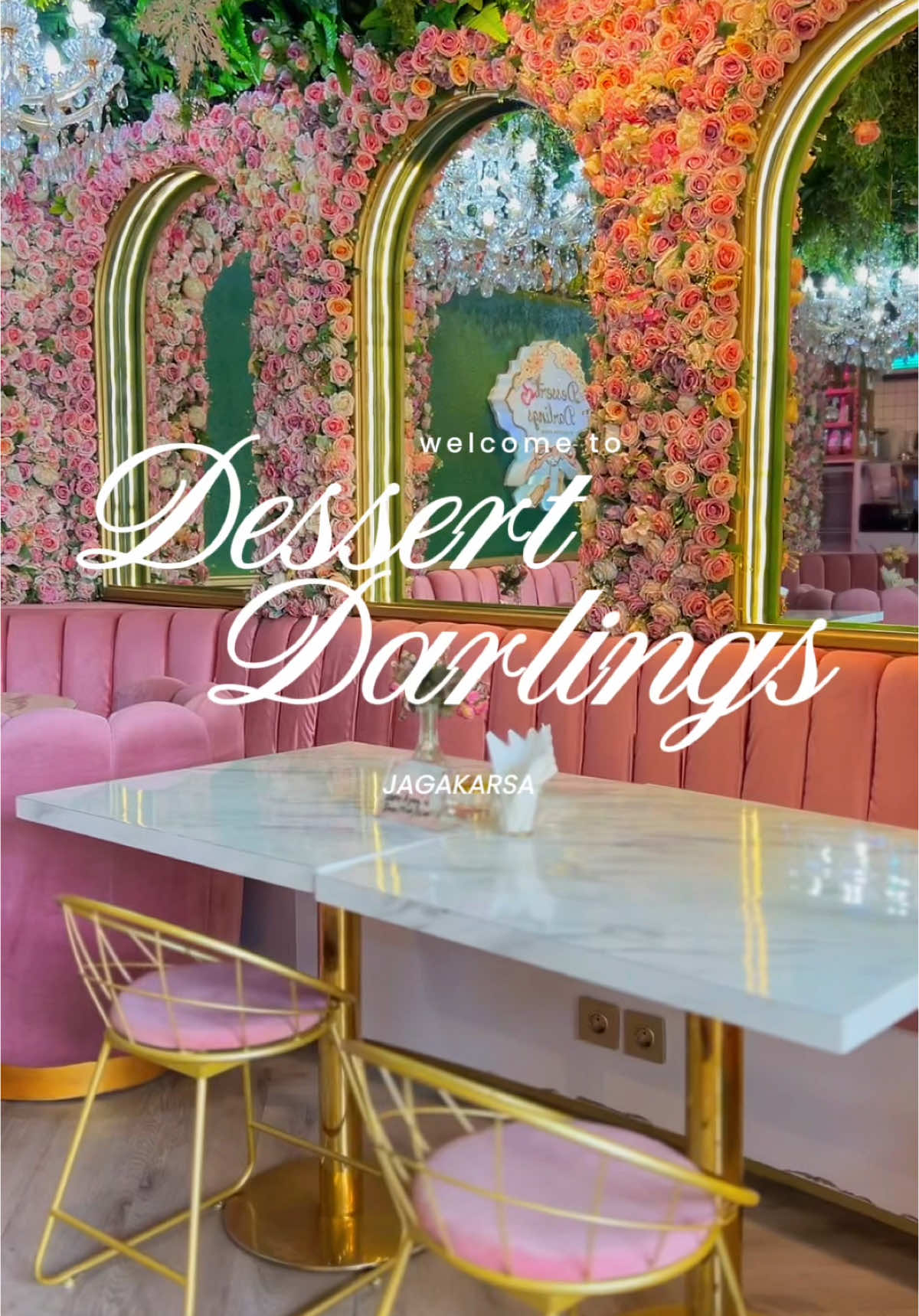 Hallo, Darlings!🥰🌸✨ #dessertdarlings #cafejakarta #cafeaesthetic #cafehalal #pov  