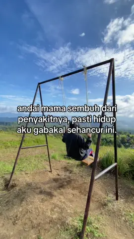 andai aja saat itu ga sakit pasti sekarang aku ga akan kehilangan mama😔 #rinduibu #alfatihah 