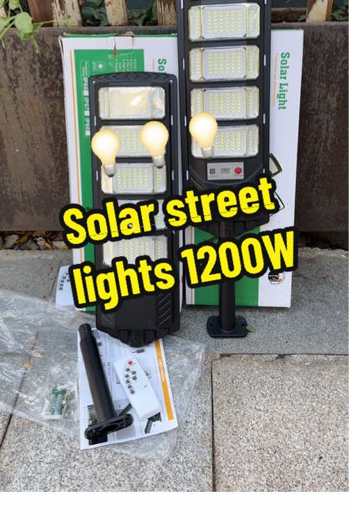 The backyard needs such a solar lamp lighting!#solarlights #ledlight #backyard #remotecontrol #yard #solarpower #tiktokmademebuyit #hxsolarlight #Outdoors #spotlight #solarlight #ledlights #backyardgarden #luzsolar 