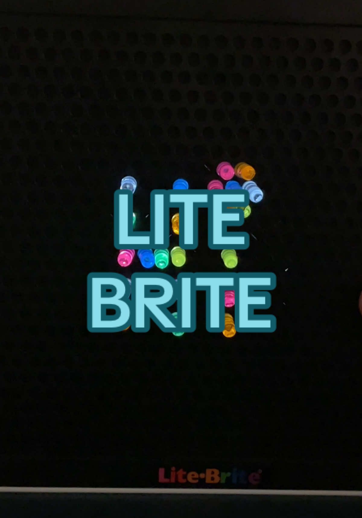 #litebrite #kidstok #kidtok #toddlertok #kidsoftiktok #toddlersoftiktok #momtok #MomsofTikTok #dadtok #dadsoftiktok #kidstoys #christmasgiftideasforkids 