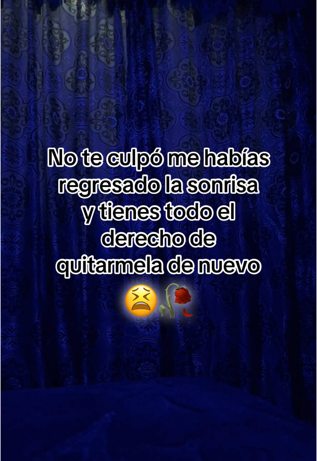 #Muchas_veces_nos_aferramos_tanto #donde_no_significamos_nada💔