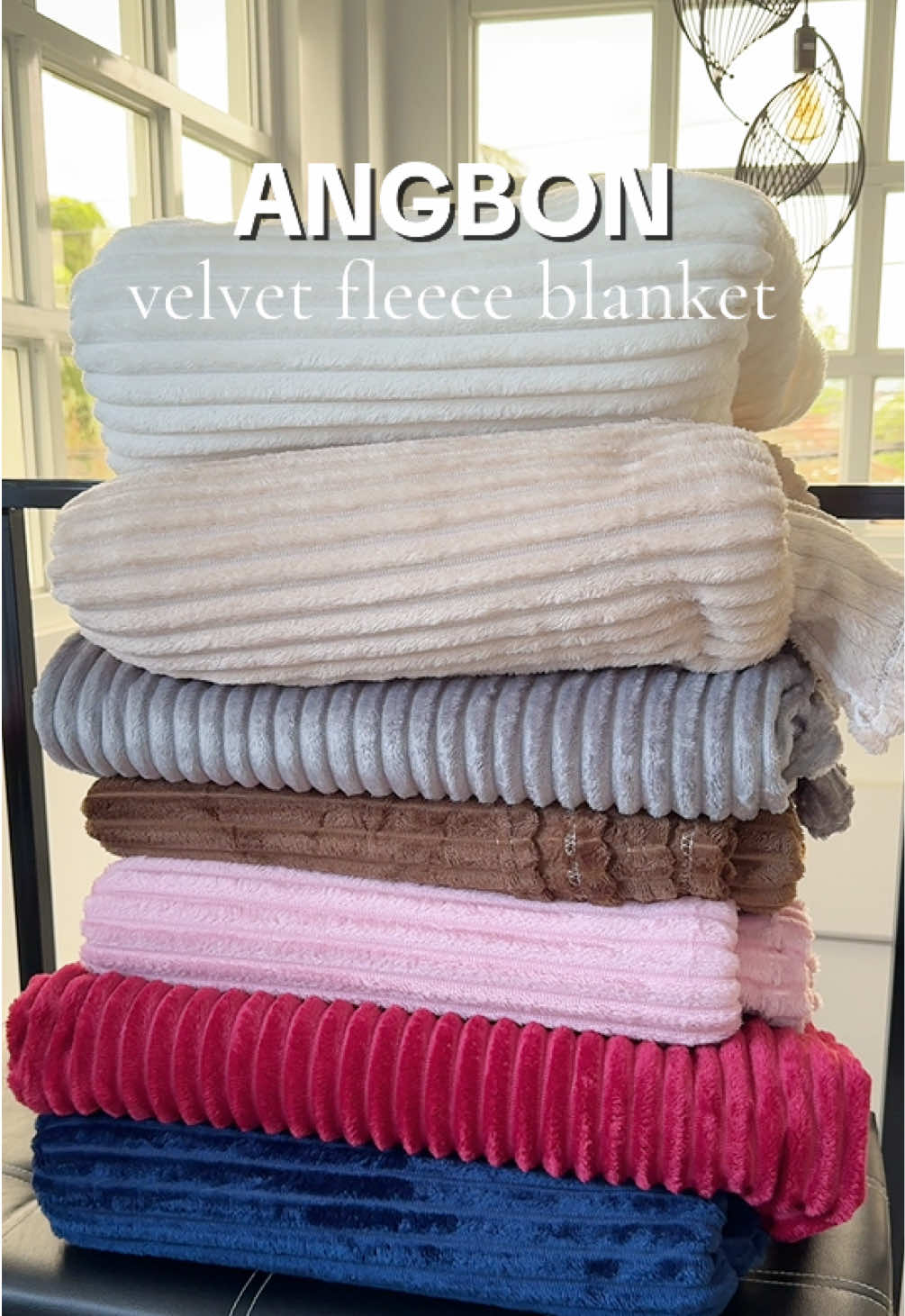 angbon blanket restock!! sarap i-hoard all colors 🤩 ang soft at fluffy mga mhie. sarap magkulong nalang sa kwarto hehe #angbon #angbonblanket #blanket #blanketrecommendation #softblanket #fluffyblanket 