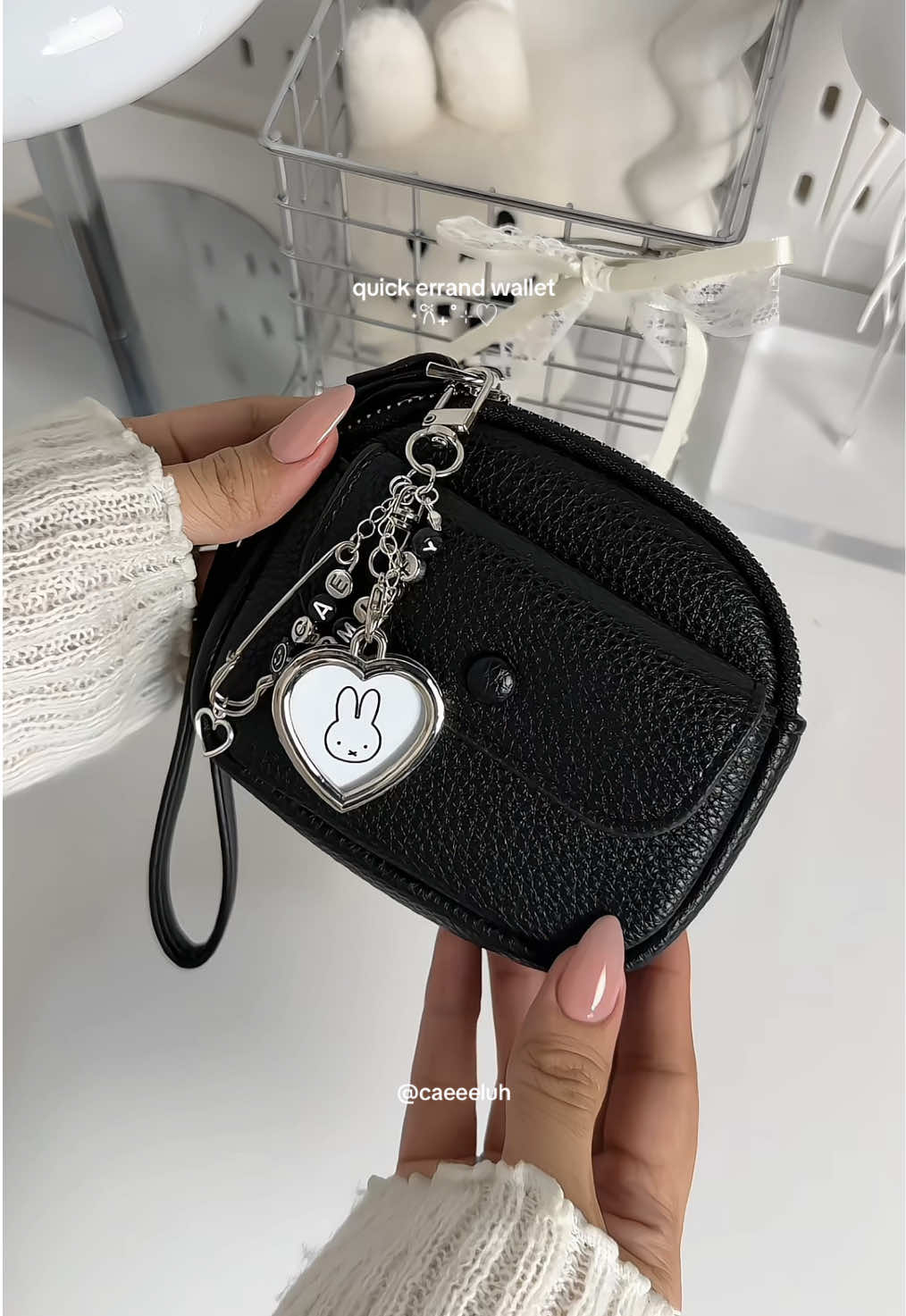 so cute! #wallet #wristlet #wallettok #fyp #trending #viral 