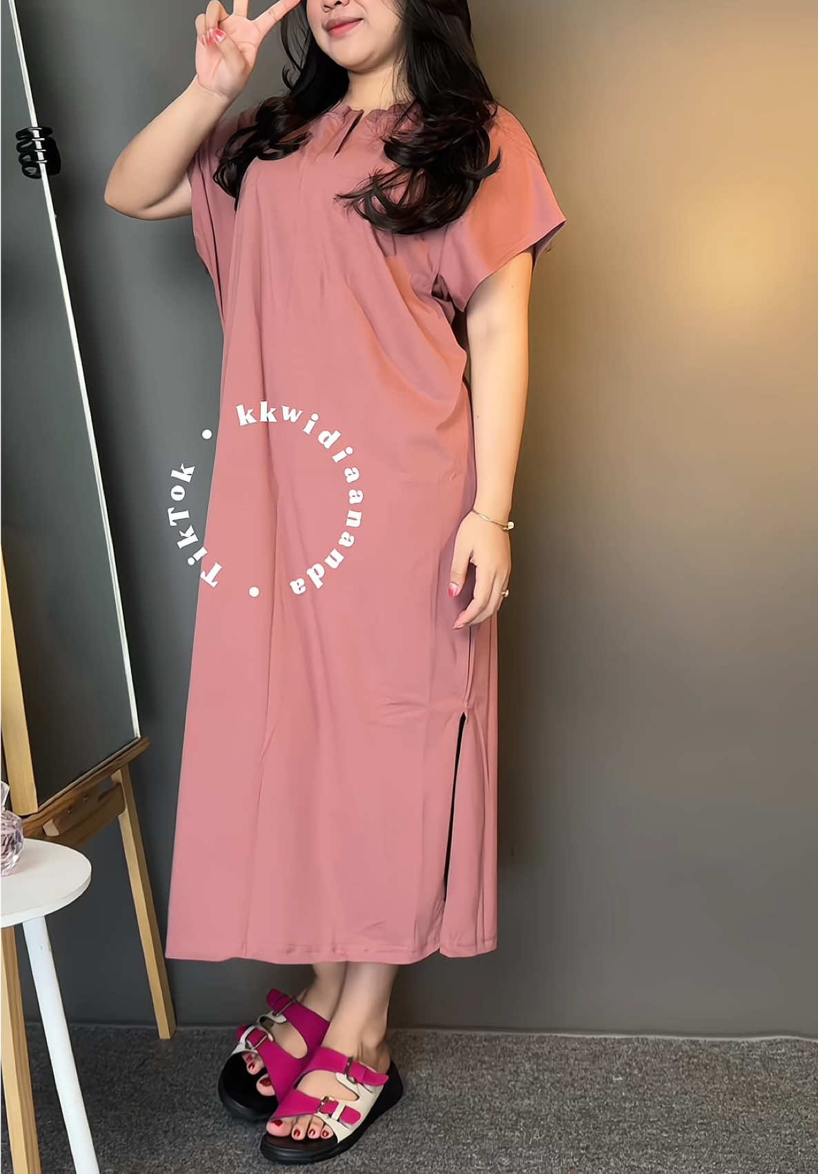 Rekomendasi dress bahan kaos cakep nih simple dan casual 😍 #dress #dressmurah #dresskekinian 