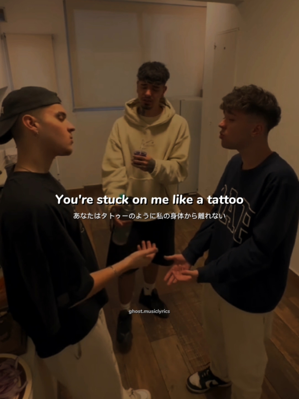 Tattoo Video : @alma.arg  #music #lyrics #cover #tattoo #foryou #viral #ghostmusiclyrics 