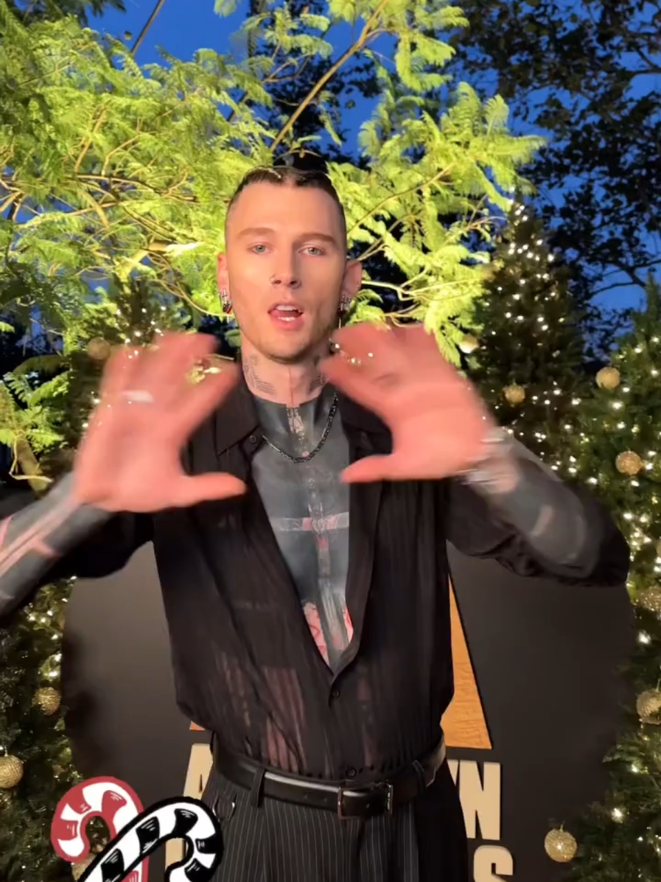 mgk's cover of last christmas was so angelic.  🎥: @nbc NBC's holiday special 