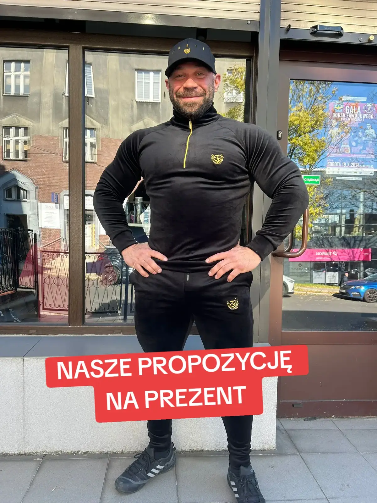 nasze propozycje na świąteczny prezent. a Ty coś byś wybrał? Polska produkcja.  #odzież #Fitness #polskichlopak #muzyka #siłownia 