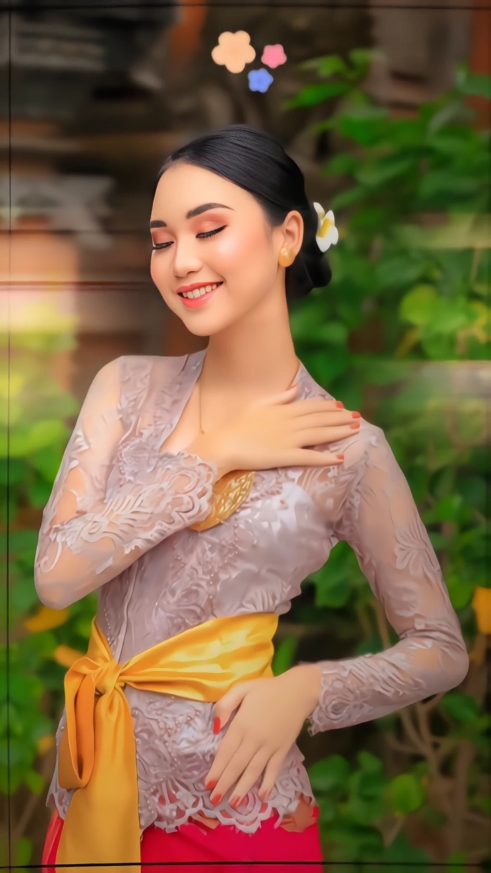 Pake kebaya adat bali tapi soundnya jawa , aneh nih emng yg ngedit😏🗿 #alyajkt48 #jkt48alya #poyangracing  @Alya Amanda @lia_aurellia81  preset • @𝙃𝙖𝙣𝙋𝙧𝙚𝙨𝙚𝙩⚡ 