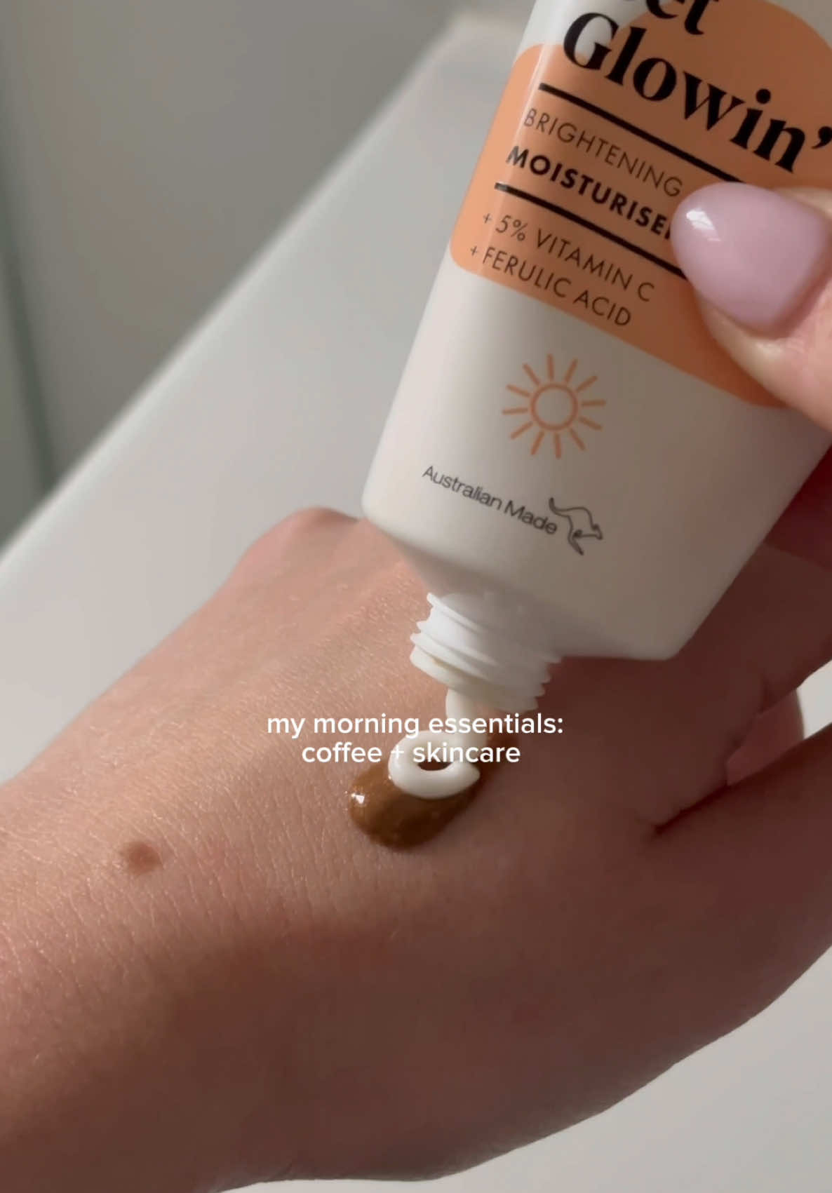 everyday, without fail 🤝 @Katherine Robinson-Alpe #bondisandsskincare #morningroutine #grwm 