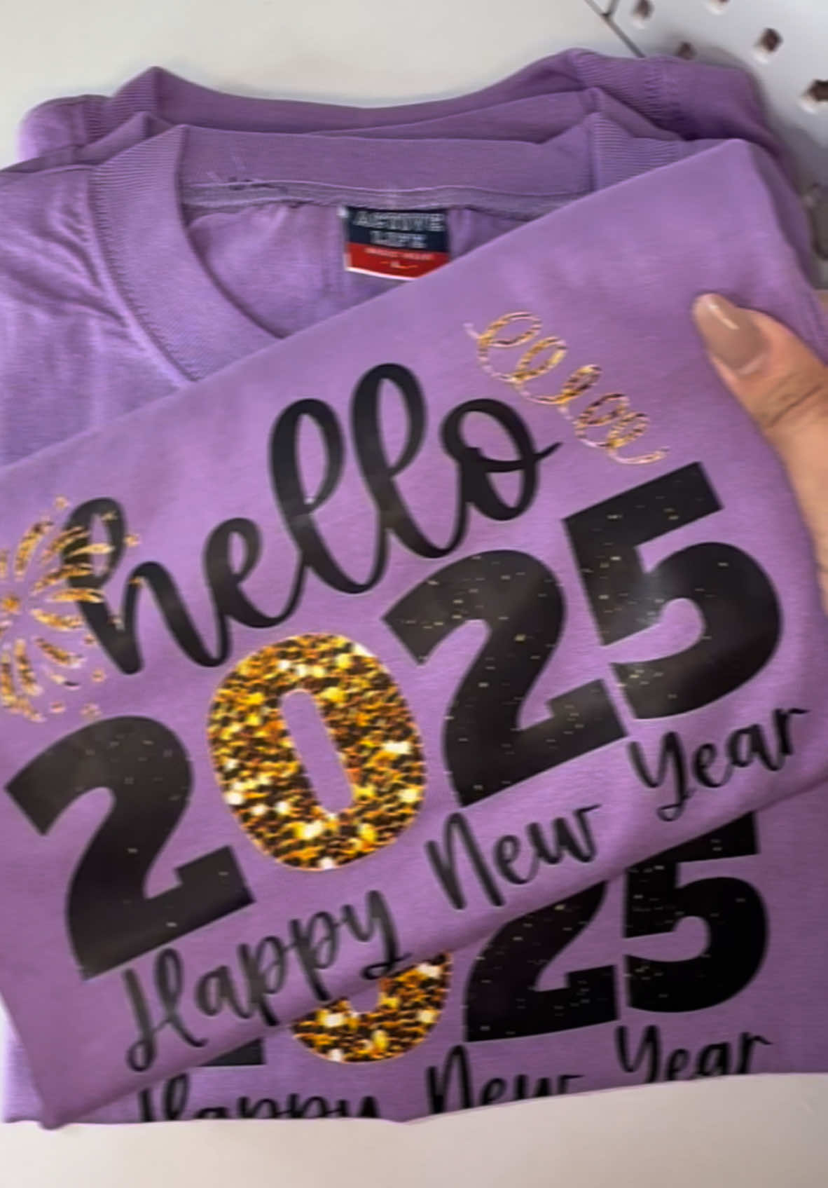 Hello 2025 🥳✨ #hello2025 #happynewyearshirt #hello2025happynewyeartshirt #2025 