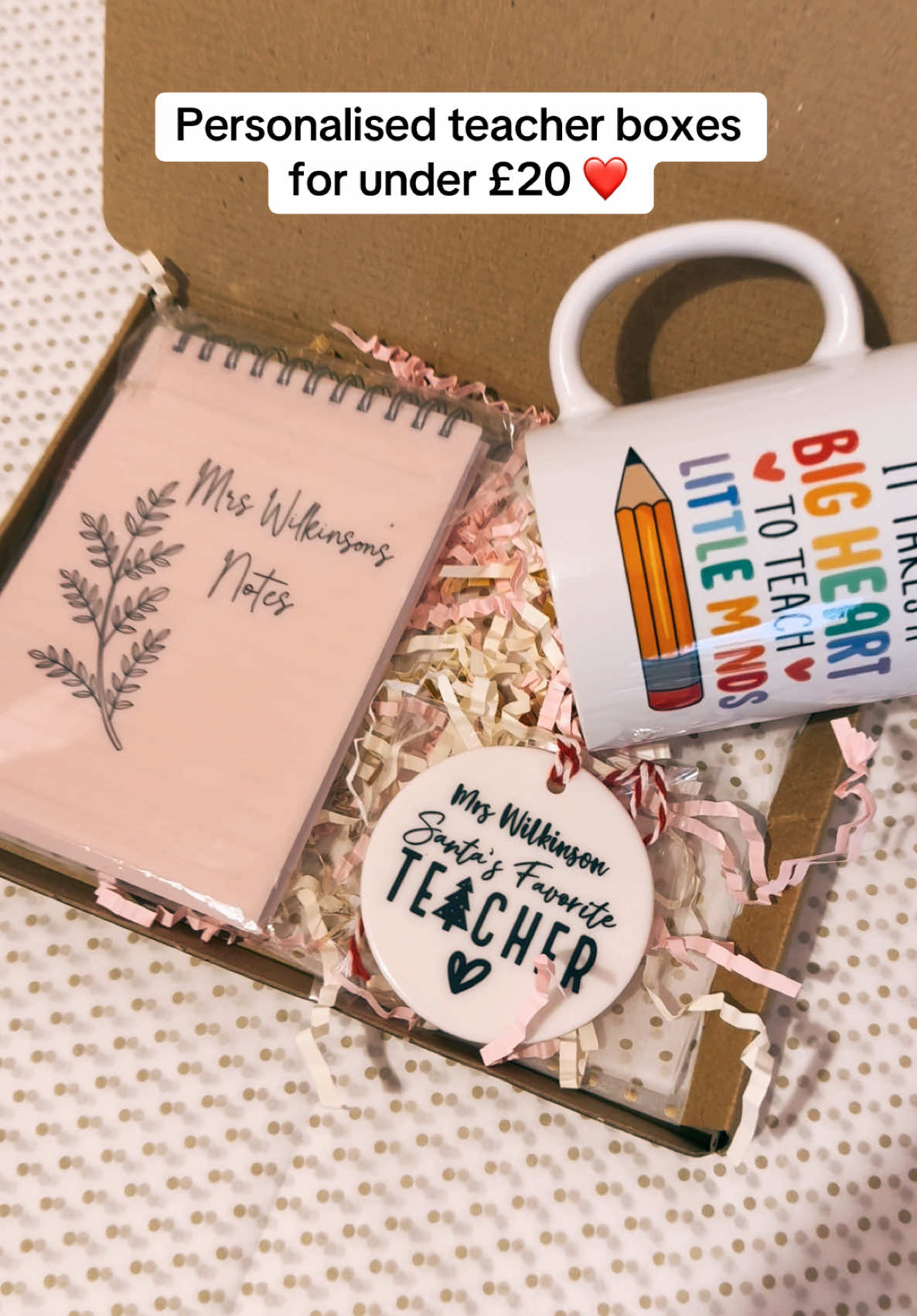 Personalised teacher boxes for under £20 ❤️ link in bio #teachergifts #teachergiftideasuk #personalisedgiftsuk #teachersontiktok #endogyeargoals #shopsmall