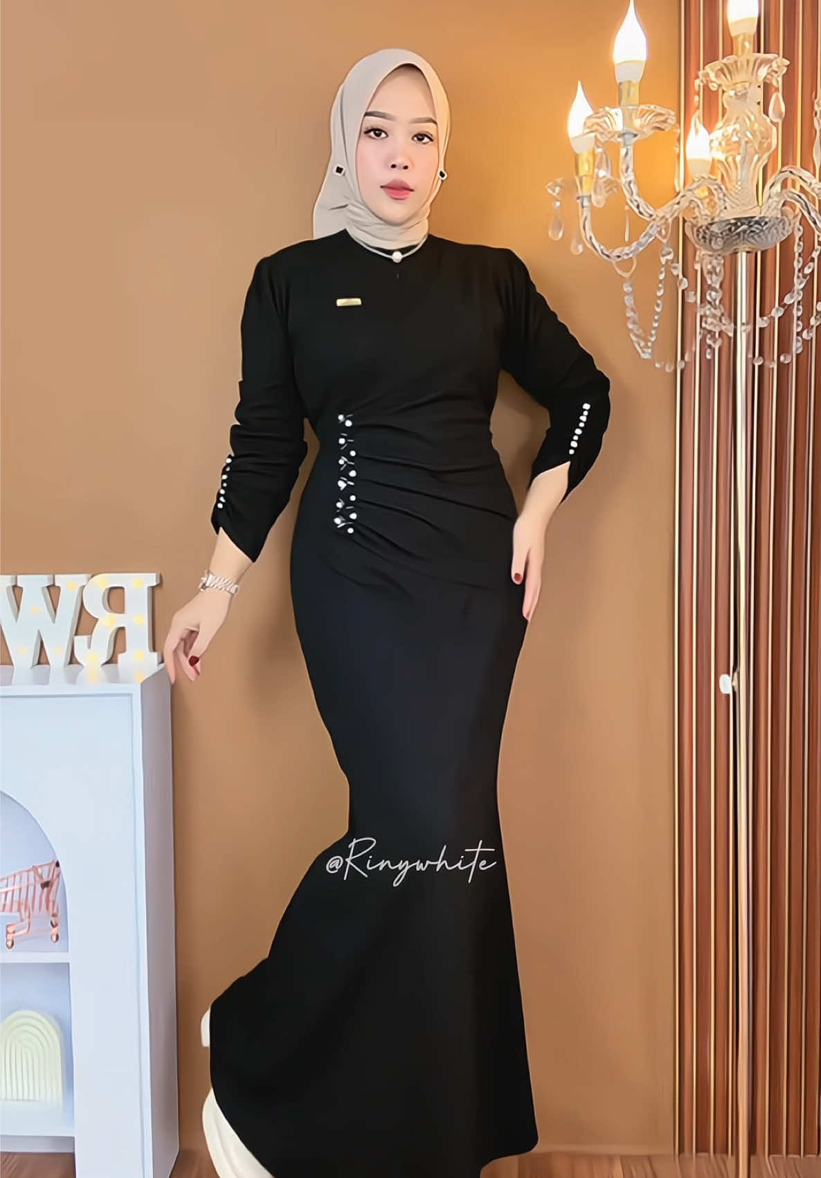 Black never fails✨ #dresscantik #dressterbaru #dresslebaran2025 #dresslebaran #dressknit #dressduyung #dressmurah 