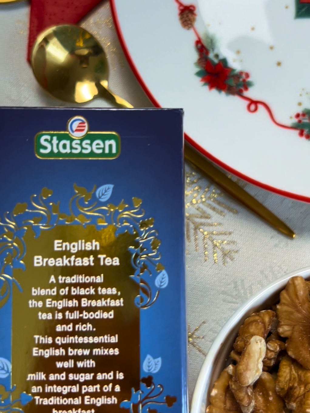 #stassen #stassentea #tea #tee #srilankatea #ceylon #ceylontea #pureceylontea #blacktea #englishbreakfasttea #englishbreakfast #cuppa #teaaroma #europe #tealife #teainfluencer #teaexporter #teaproducer #teablogger #teainstagram #winter #keepwarm #wintervibes #wintertime #wintertea #winter2024 #christmas2024 #christmasiscoming #tistheseason #seasonsgreetings #SweetNightSmellTheHoliday 