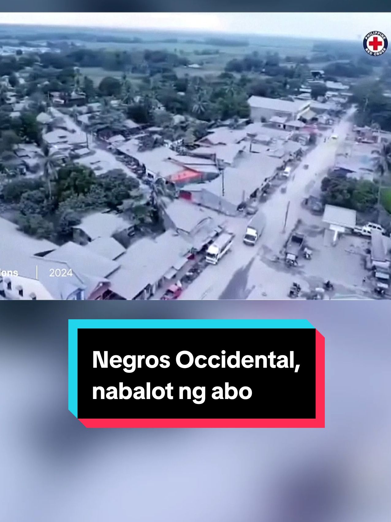 Binalot ng makapal na abo ang malaking bahagi ng Negros Occidental matapos ang pagputok ng Mt. #Kanlaon nitong Lunes, December 9. #News5 | via Reuters #NewsPH #breakingnews #SocialNewsPH #volcano 