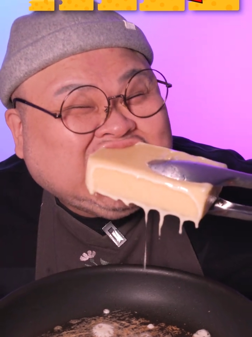 치즈를 작은것부터 큰것까지... #허미노 #배고파 #만두제작단 