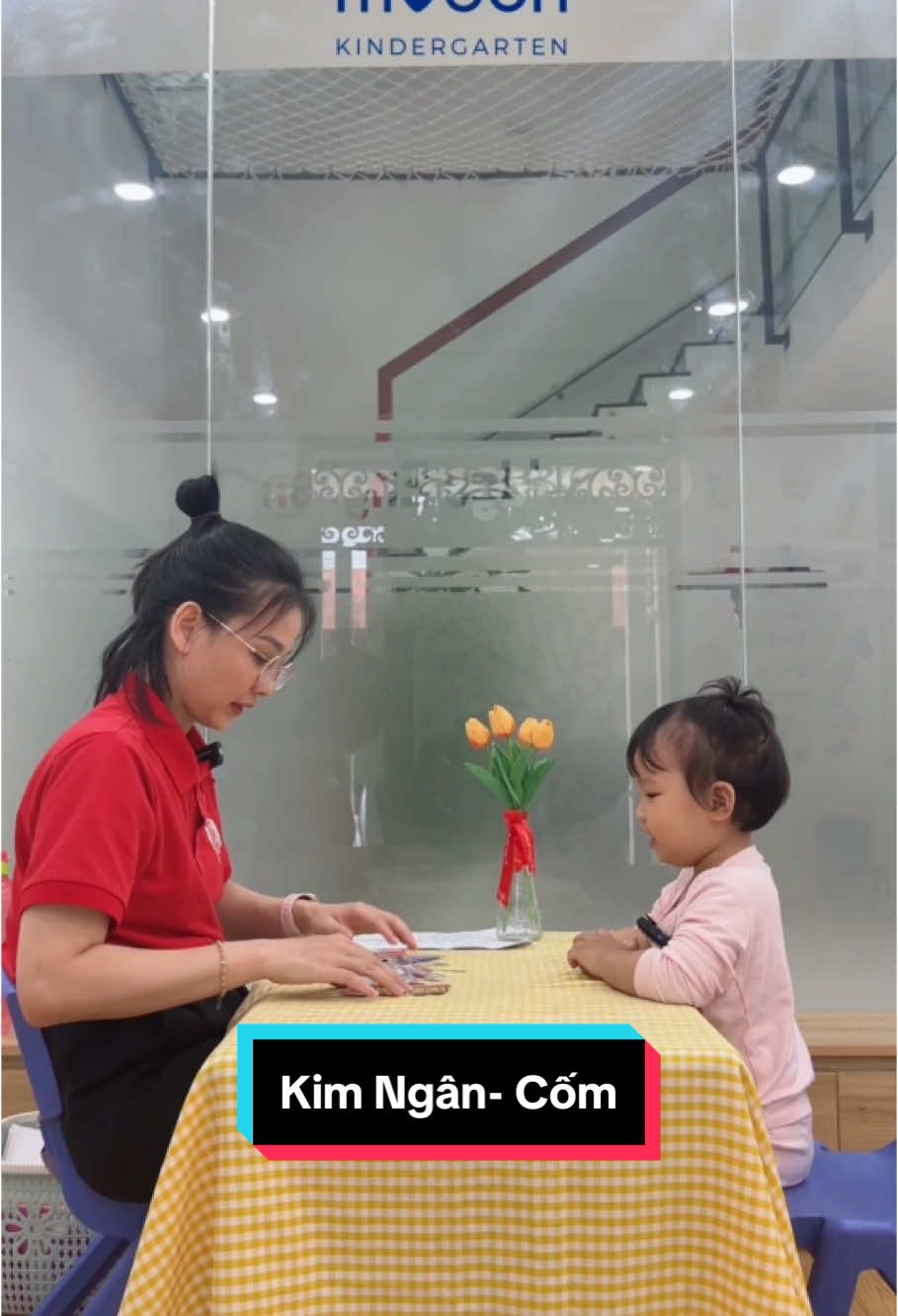 Kim Ngân- Cốm 3 tuổi 🥰 #englishforkids #midorikindergarten #mamnonsongngu #cutebaby #speakenglish #englishlesson #gameforkids 