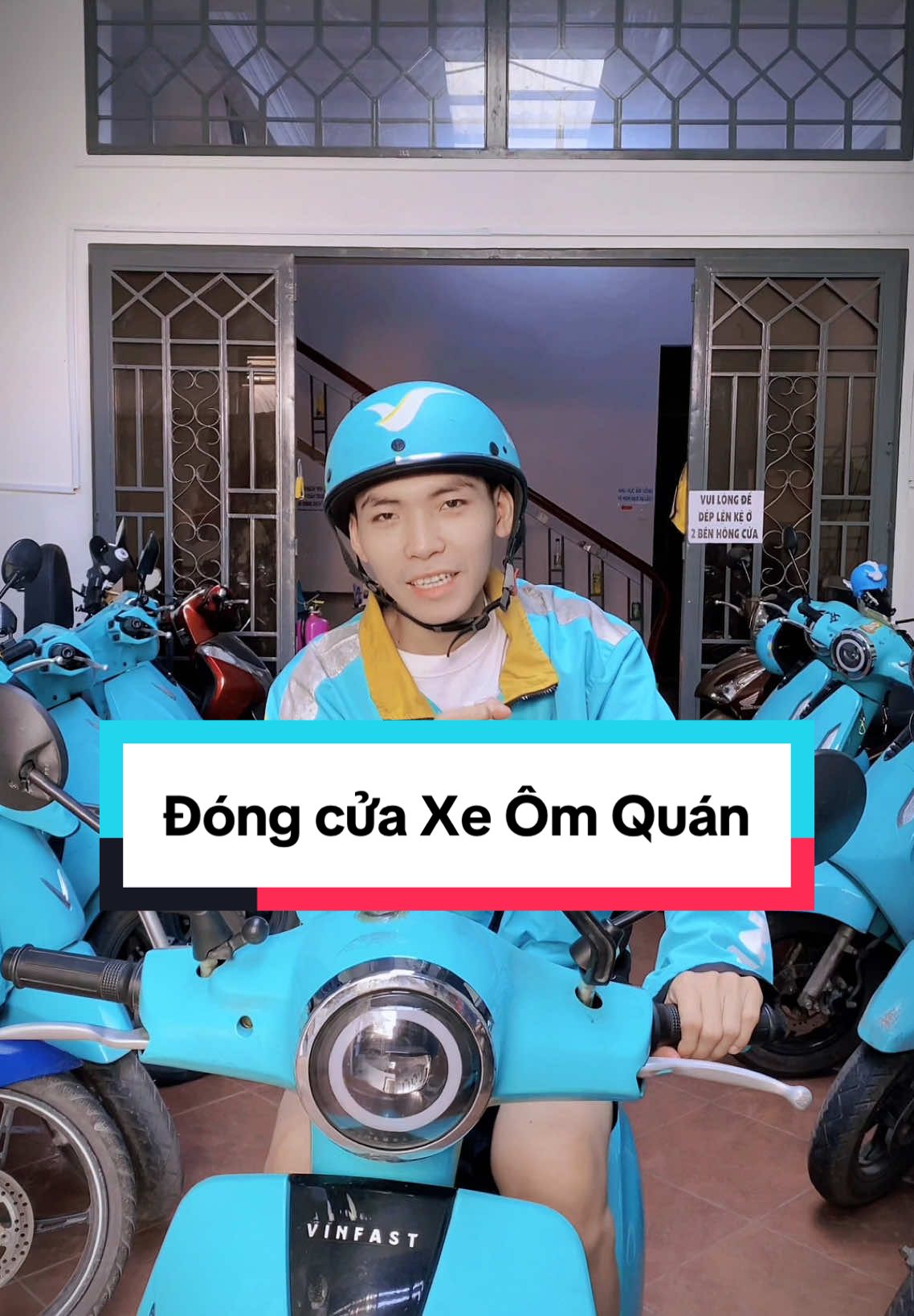 Huy chúc tất cả các bài tài xanh sm bike đầu HCM luôn nhiều sức khoẻ để tiếp tục cống hiến vì một tương lai xanh. Cảm ơn tất cả các khách hàng đã luôn ủng hộ quán . Còn 20 ngày cuối cùng anh em tranh thủ qua Huy chơi nhé 🥰. #huyjoker #xeomcongnghe #viral #shipper #XanhDiMuonNga #NgayTrongXanh #CuXanhLaTot #XanhSM #XanhCreator #SaiGonCoXanh 