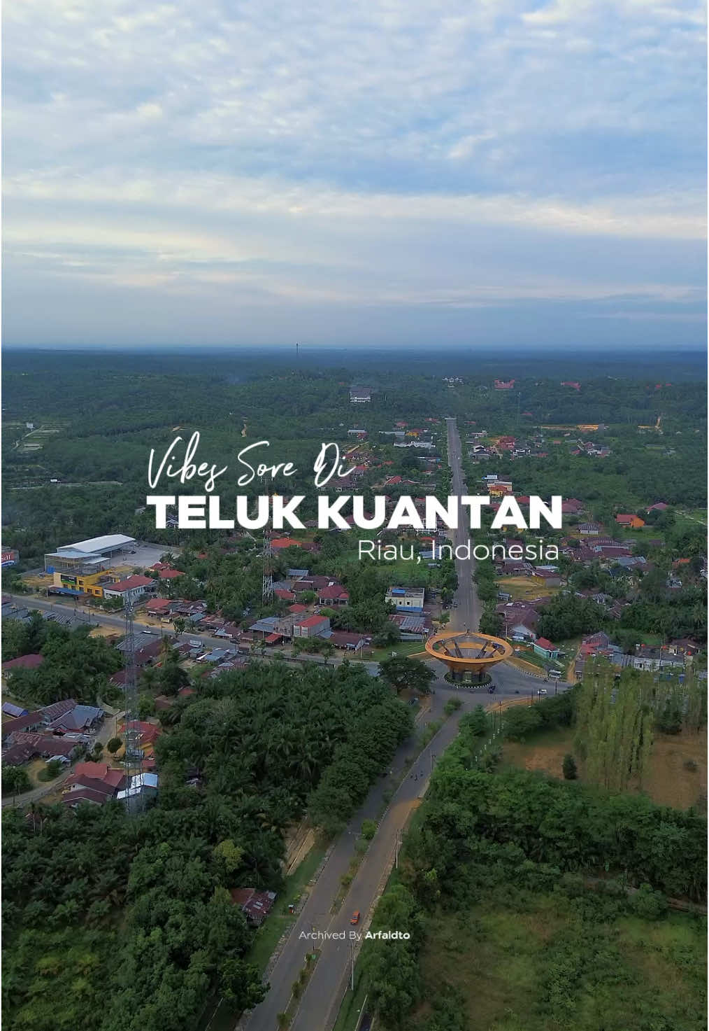 Welcome to Teluk Kuantan  #kuantansingingi #telukkuantan #kuansing #djindonesia #djimini3 #dronevideo 