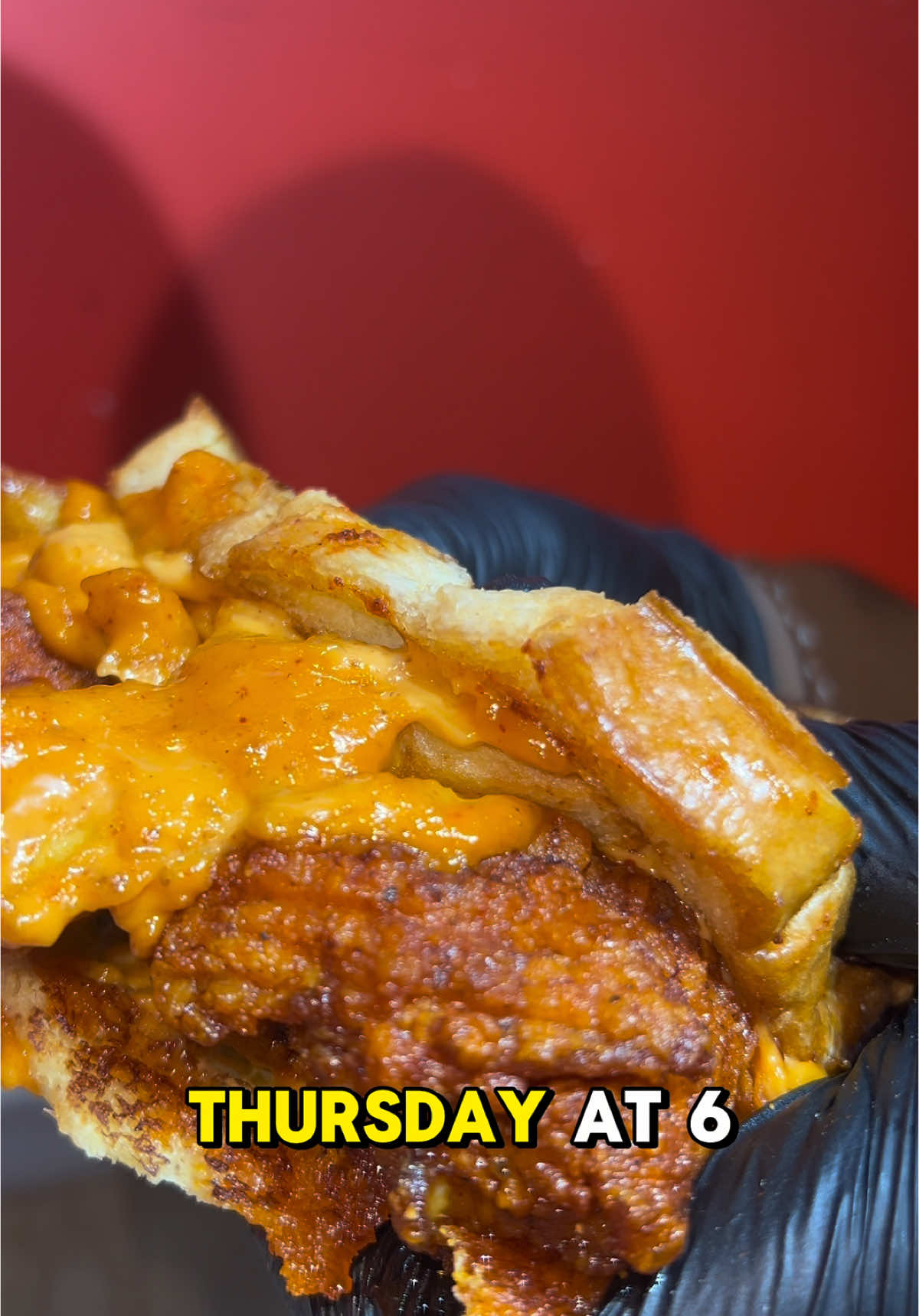 🚨 NEW DROP ALERT! 🚨 TODAY, 6 PM, it’s all about the Nashville Premium Box – the perfect blend of heat, crunch, and flavor. Are you ready for this? 📍 Don’t miss out. Get yours at D’s Kitchen! #FoodieTok #NashvilleChicken #FoodLovers #TikTokEats #CrispyAndJuicy #FlavorExplosion #TrendingEats #SpicyChickenChallenge #DinnerGoals #ChickenLovers #HotAndCrispy #FoodiesUnite #SpicyAndSavory #TasteTestChallenge #FoodCravings #london #holloway #trending #FoodTok #halalfood 