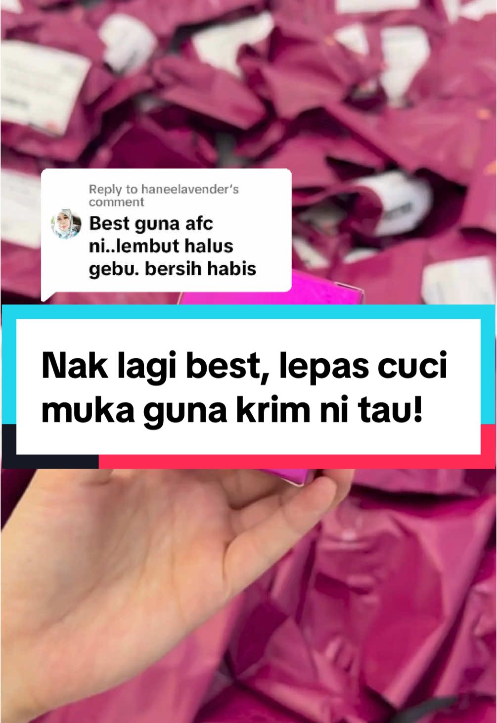 Replying to @haneelavender nak lagi best lepas cuci muka guna AFC, guna pulak krim NAC ni tau. Kulit jadi lembab, cerah glowing dan anjal! 😍 #nadeenagelesscream #nadeenbeauty @NadNadeen 