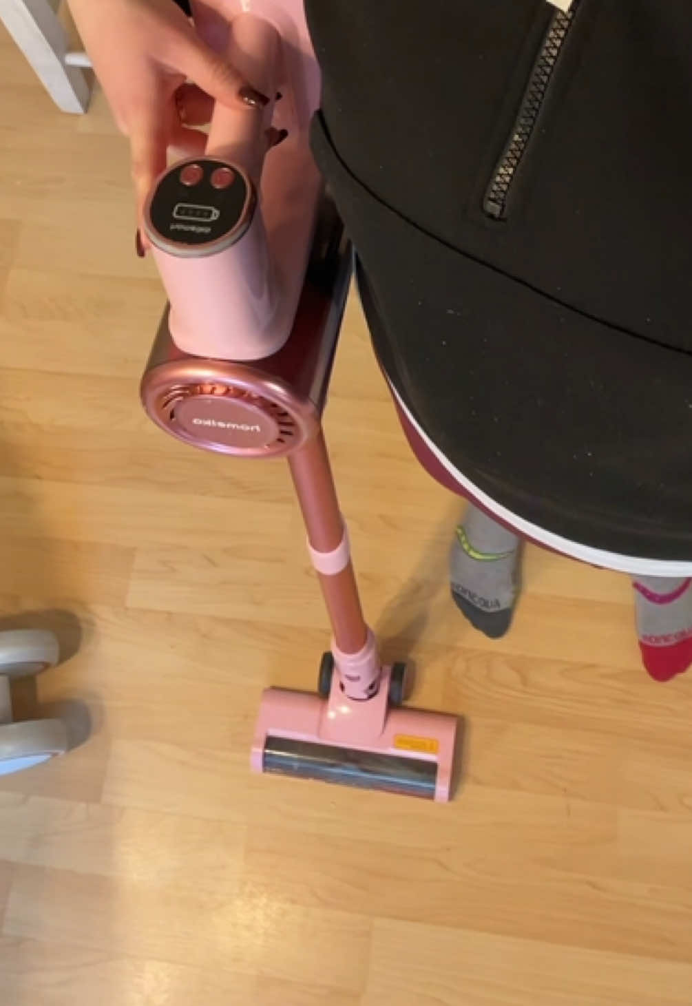 Homieka vacuum is a real one #homeika #homeikavacuum #stickvacuum #cordlessvacuum #vacuum 